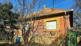 Eladó családi ház Budapest