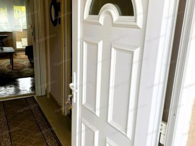 Eladó lakás Kecskemét