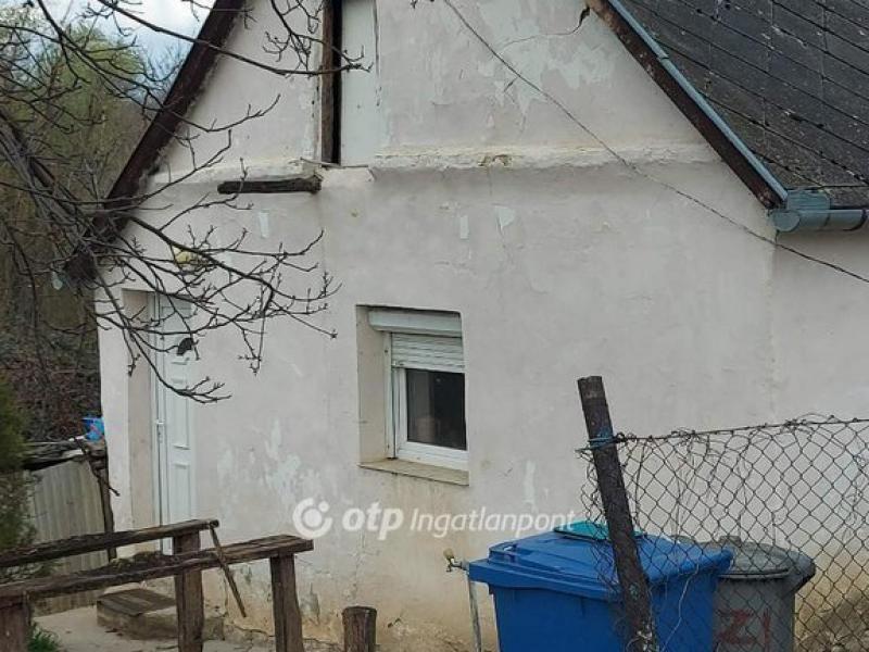 Eladó családi ház Birján