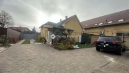 Eladó házrész Vecsés