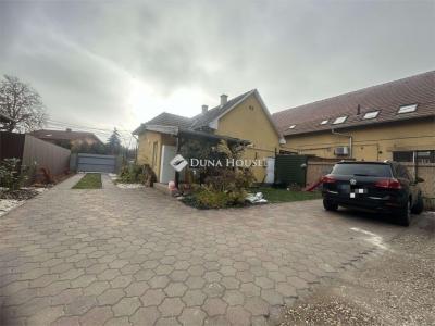 Eladó házrész Vecsés