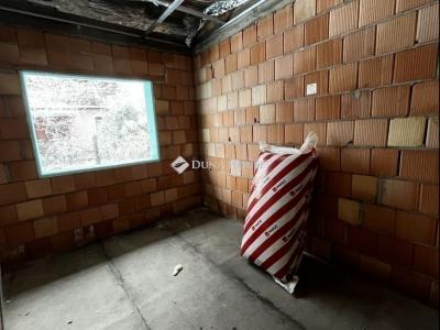 Eladó ikerház Monor