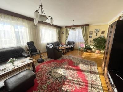 Eladó családi ház Budapest