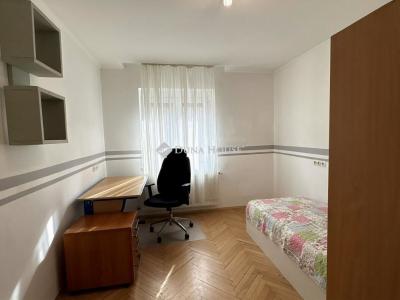 Eladó lakás Szeged