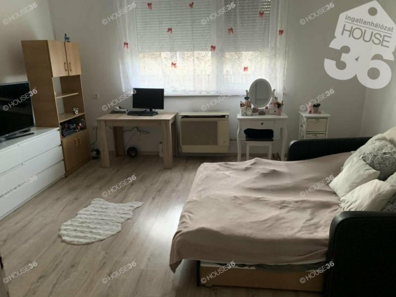 Eladó lakás Kecskemét
