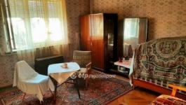 Eladó családi ház Budapest