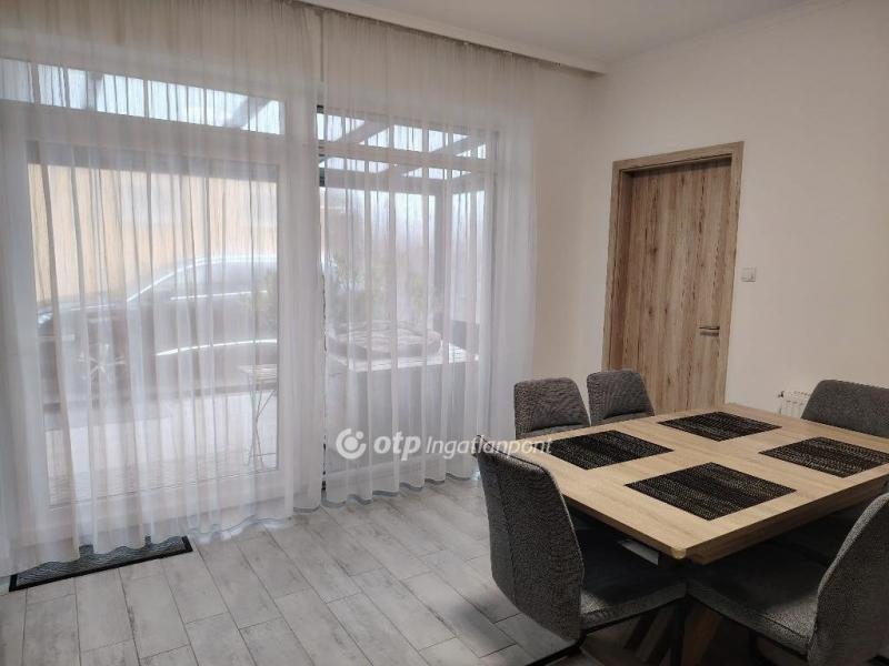 Eladó ikerház Albertirsa