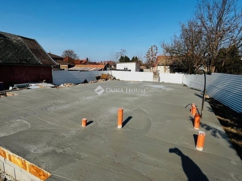 Eladó ikerház Monor