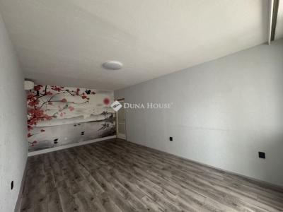 Eladó lakás Pécs