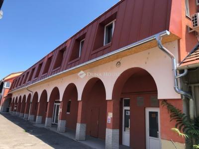 Eladó egyéb iroda Pécs