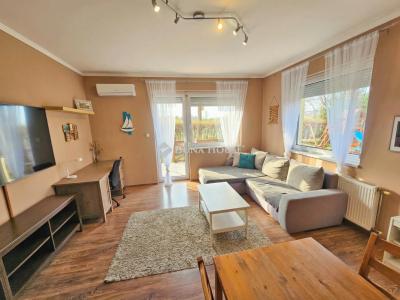 Eladó lakás Üllő