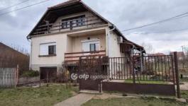 Eladó családi ház Ricse