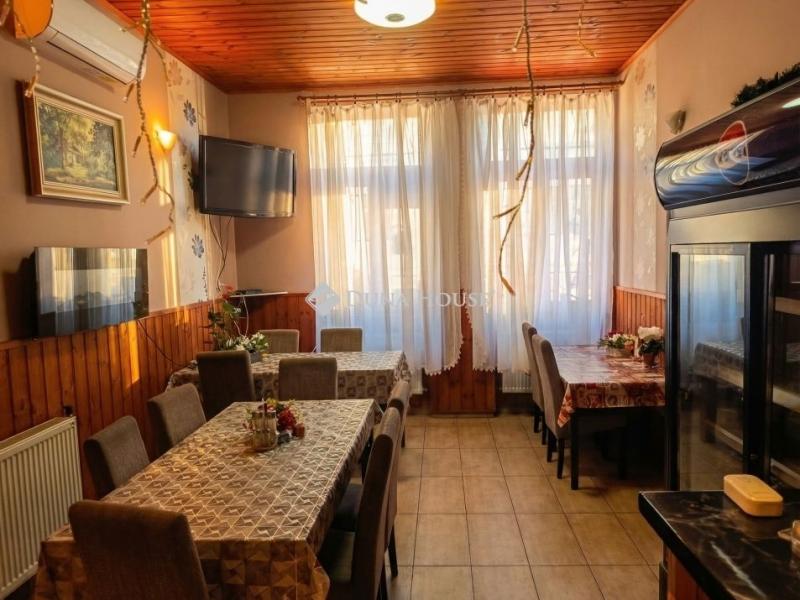 Eladó családi ház Vámospércs