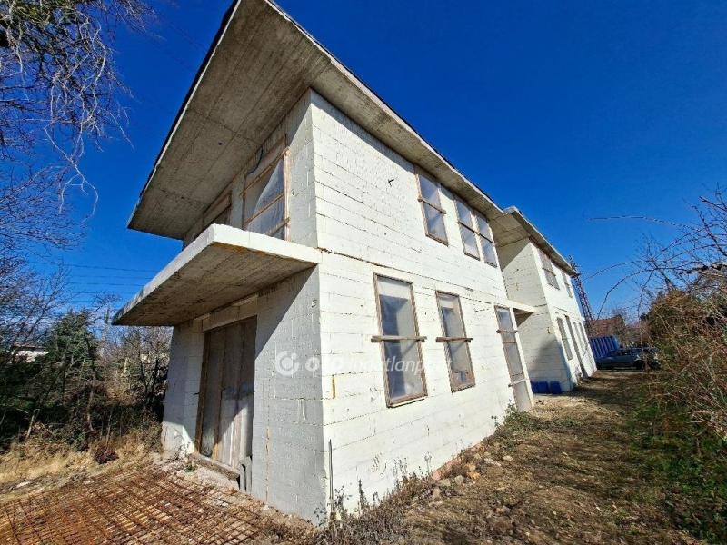 Eladó ikerház Diósd