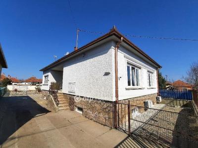 Eladó családi ház Nagykőrös