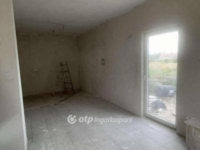 Eladó családi ház Poroszló