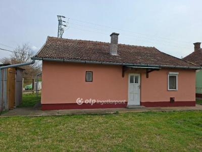 Eladó családi ház Gyula
