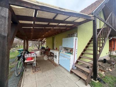 Eladó családi ház Gyula