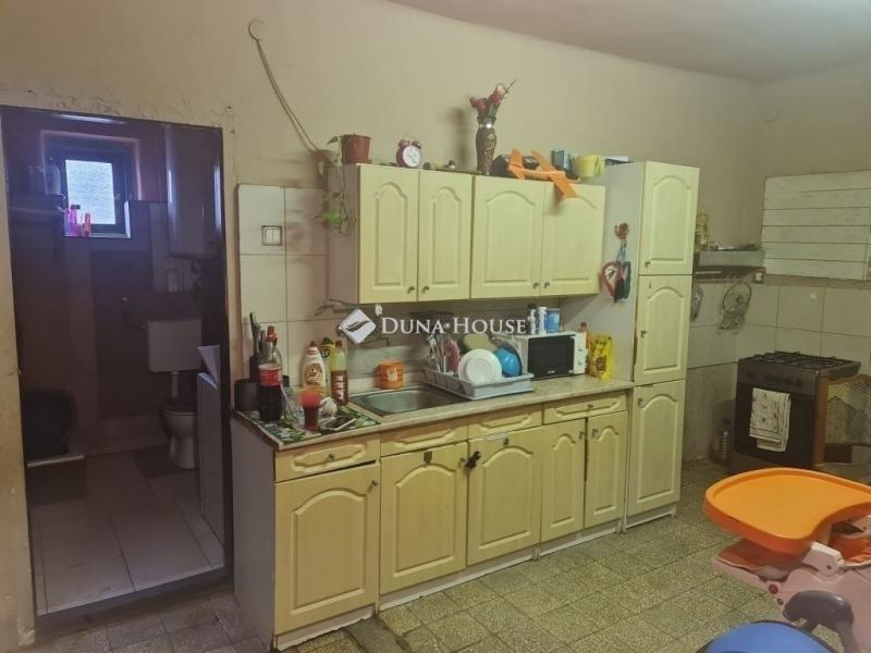 Eladó családi ház Üllő