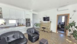 Eladó családi ház Nagytarcsa