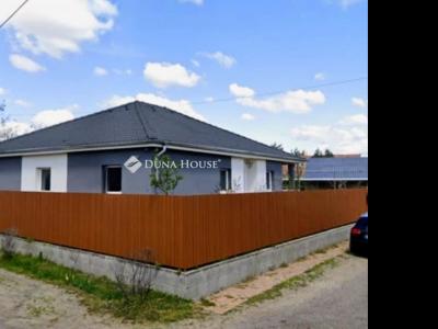 Eladó családi ház Pilis