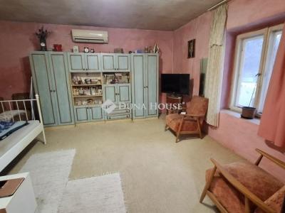 Eladó családi ház Kóka