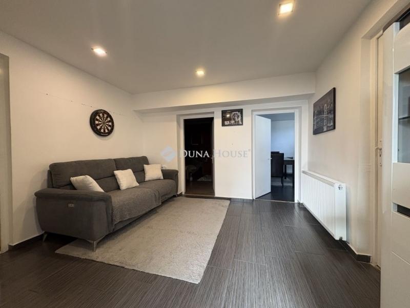 Eladó családi ház Gyál