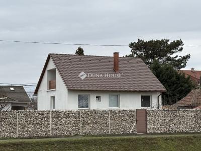 Eladó családi ház Gyál