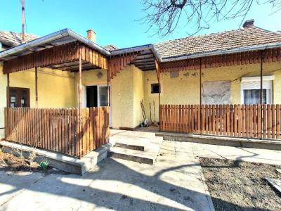 Eladó családi ház Siófok