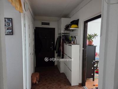 Eladó lakás Szentendre
