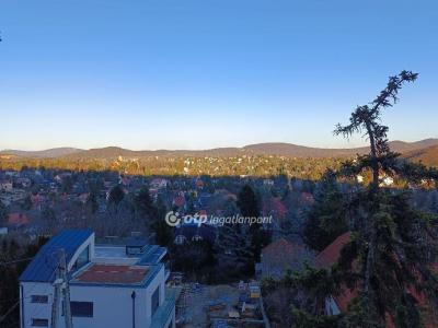 Eladó családi ház Budapest