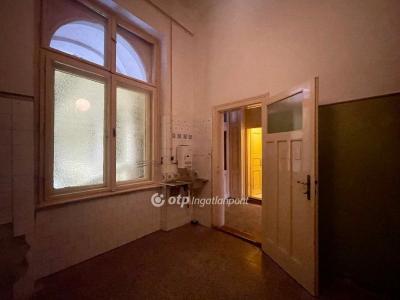 Eladó lakás Budapest