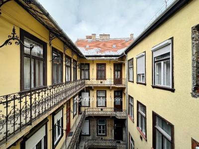 Eladó lakás Budapest