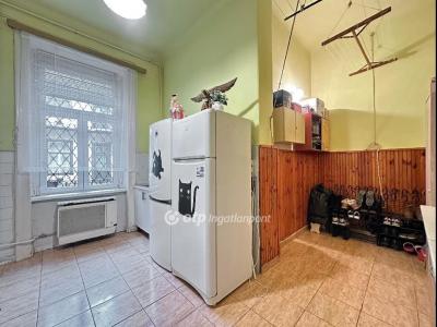 Eladó lakás Budapest