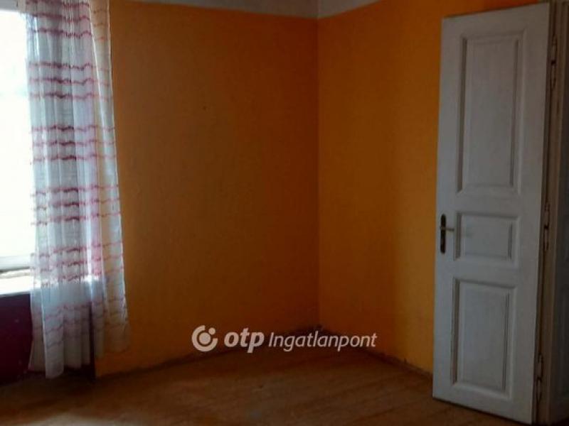 Eladó családi ház Dunaszekcső