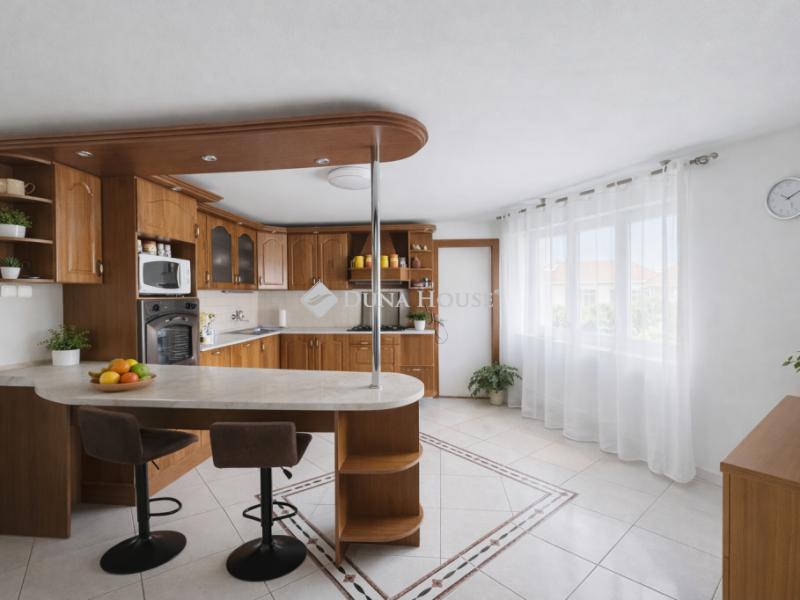 Eladó családi ház Pogány