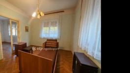 Eladó családi ház Monor