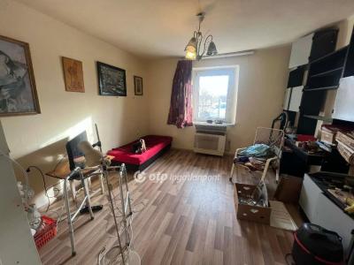 Eladó családi ház Tápiószele