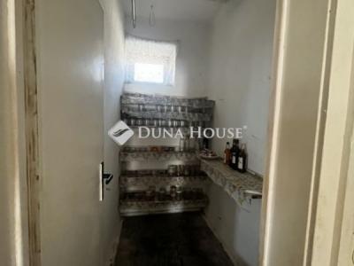 Eladó családi ház Jászfényszaru