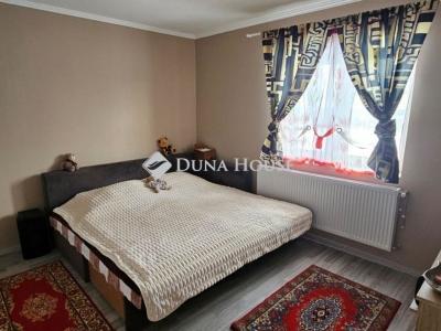 Eladó családi ház Farmos