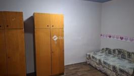 Eladó családi ház Tura