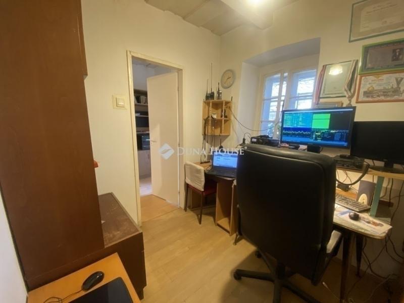 Eladó családi ház Pécel