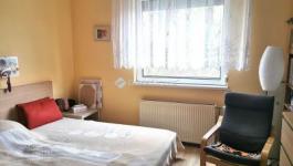 Eladó családi ház Úrhida