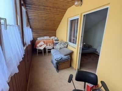 Eladó családi ház Úri