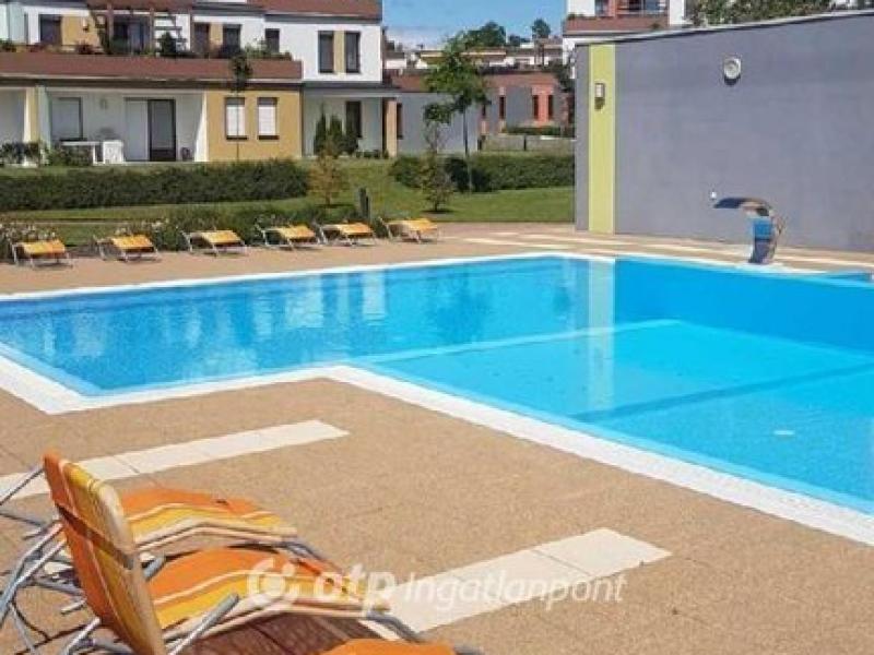 Eladó lakás Balatonalmádi