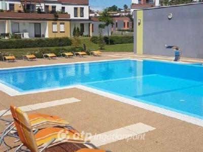 Eladó lakás Balatonalmádi