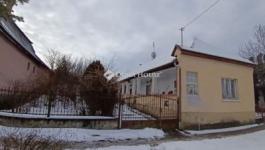 Eladó családi ház Epöl