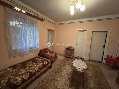 Eladó családi ház Albertirsa