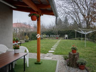 Eladó családi ház Albertirsa