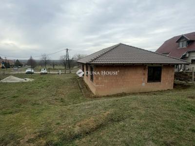 Eladó családi ház Ceglédbercel